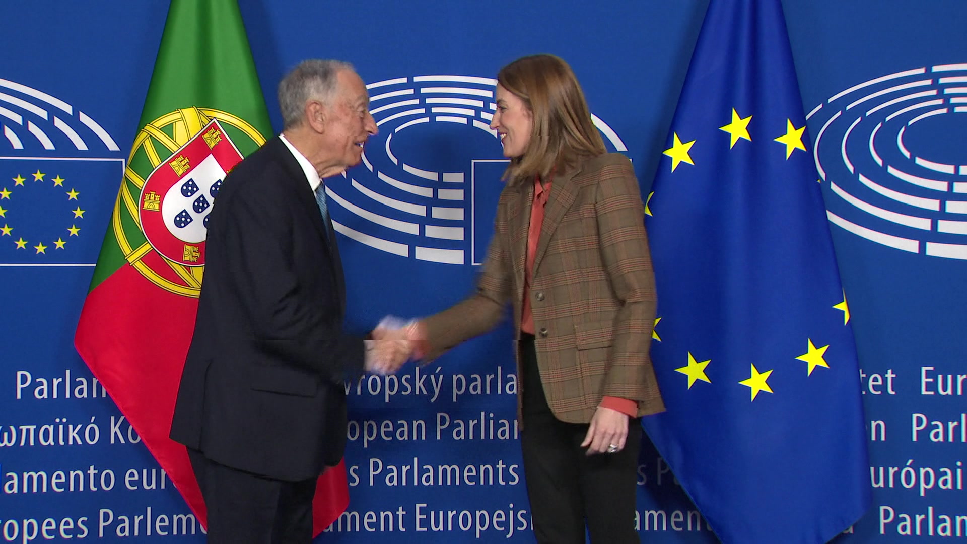Roberta METSOLA, EP President meets with Marcelo REBELO DE SOUSA, President of Portugal: arrival, welcome and roundtable
